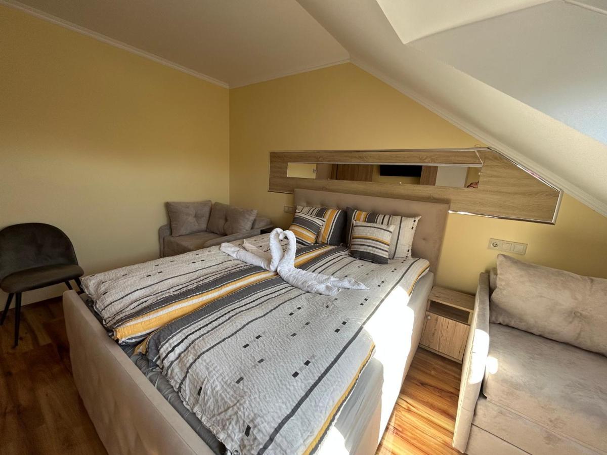 Harmony Apartments Eger Bagian luar foto