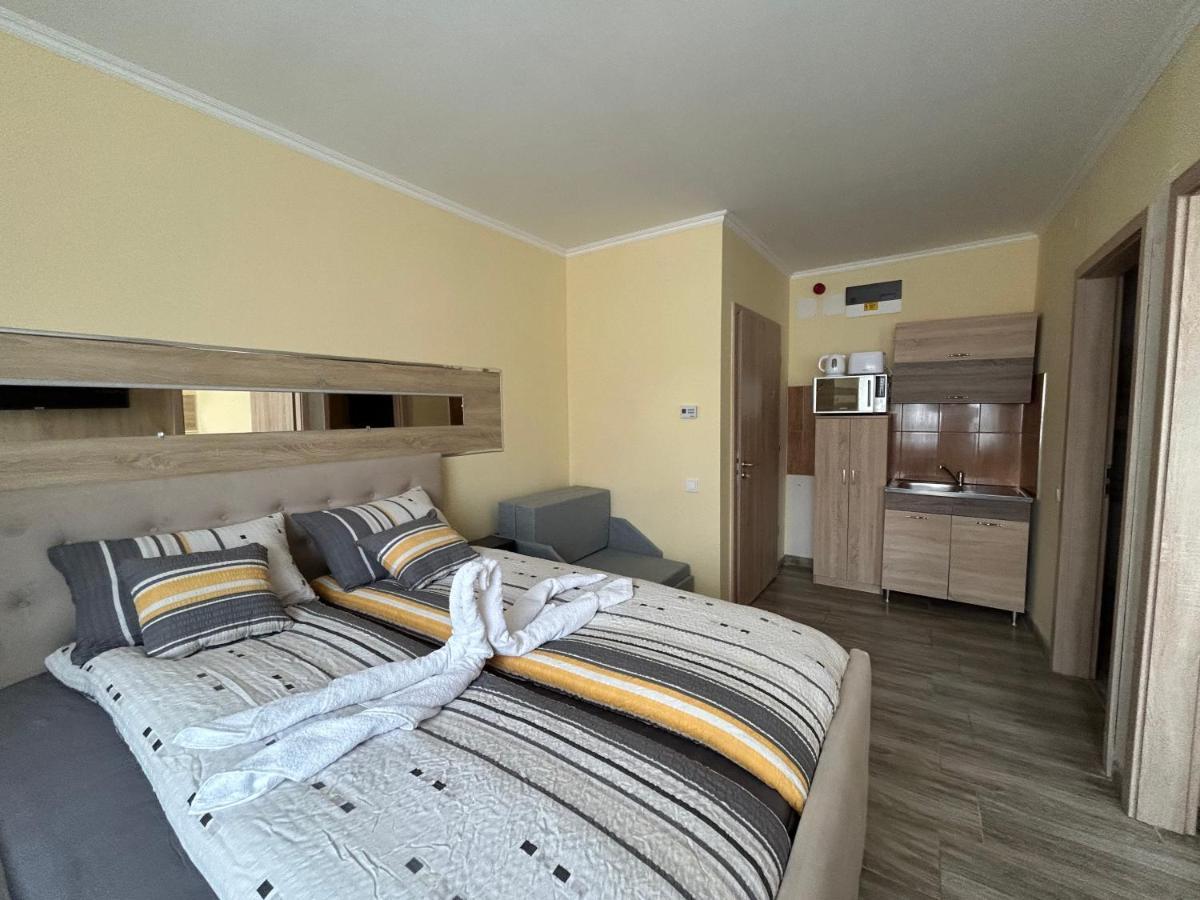Harmony Apartments Eger Bagian luar foto
